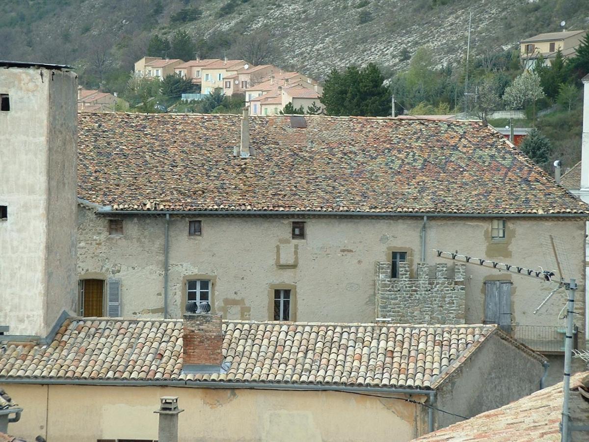 Chateau De Rosans Buitenkant foto