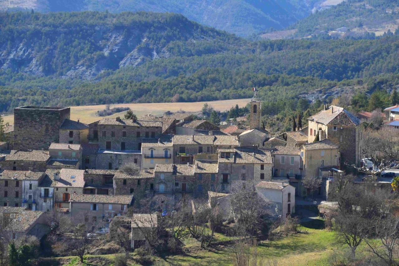 Chateau De Rosans Buitenkant foto