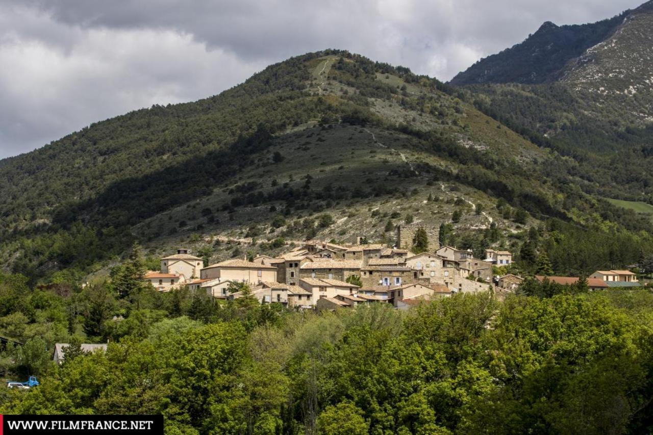 Chateau De Rosans Buitenkant foto